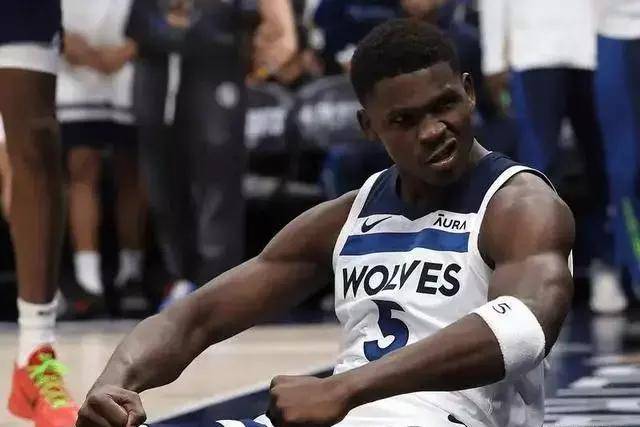 太阳报独家：曼城希望瓜帅续约促成哈兰德也续约