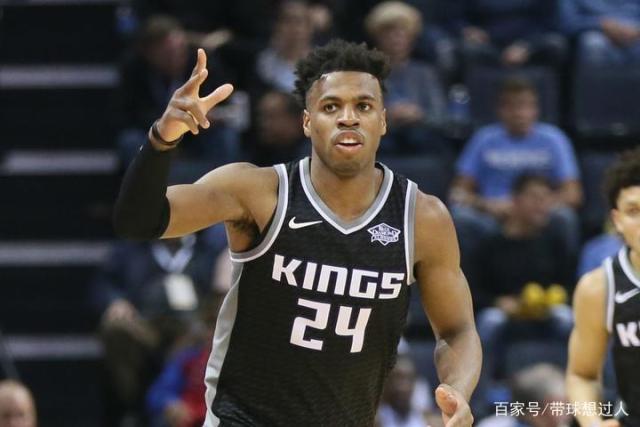 雷霆险胜鹈鹕送快船回西部第4 独行侠大胜国王